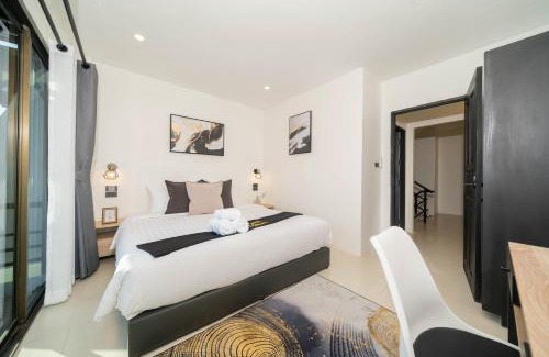 Patong House | Wink Centre House 10 Patong Beach