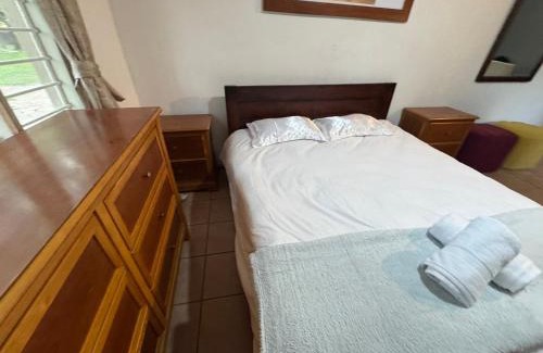 Lusaka Hotel | Winnetka Livre