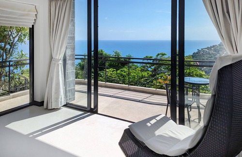 Bophut Hills Villa | Winning Award - Villa Moonshadow 3 Bedroom