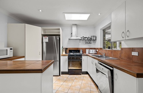 Hat Head House | Winnmic - 11 Home St Hat Head: 3 BR, 2 BA House in Hat Head, Sleeps 6