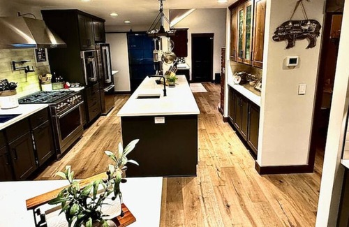 Kalispell House | Winter Bliss for 15 Swim Spa for 11 5 BR 8 Bed