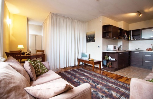 Shiligarnika Ski Chalet | Winter Chalet fully catered - Pirin Adventures - Bansko - Bulgaria 8-12 people