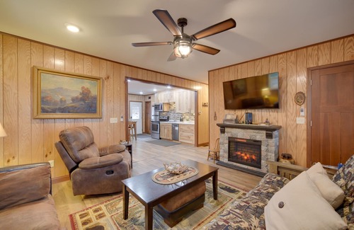 Solon Springs Cabin | Winter Lake Escape w/Access to Ice Fishing!