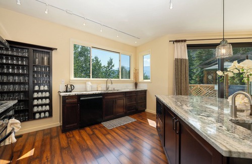 Old Town House | Winter Park Ski Haus, slopeside hot tub, sleeps 19