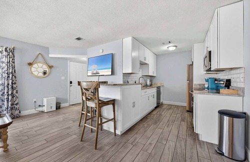 Miramar Beach Condo | Winter Rates! Miramar Beach Oasis