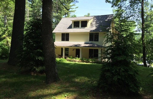 Monterey House | WINTER/SUMMER - ON 5 ACRES, PRIVATE LAKE GARFIELD DOCK, 5 MILES FROM BUTTERNUT