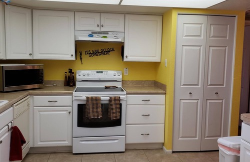 Lake Havasu City House | Winter Visitors - Quite and Peaceful or Fast Paced & Exciting!