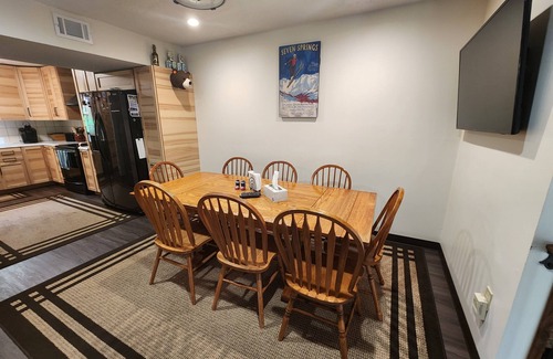 Seven Springs House | Winter Wonderland