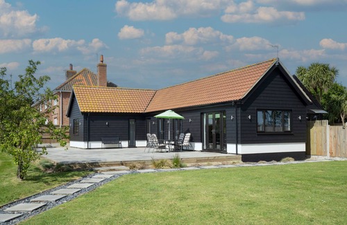 Irstead House | Winterton Cottages | The Old Stable