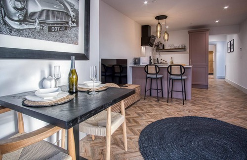 Wiseman's Bridge Apartment | Wisemans House Apartment 1 - Wisemans Bridge