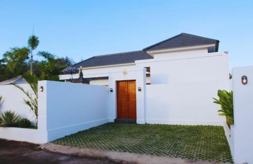 Kalibukbuk Villa | Wisesa Lovina Villa