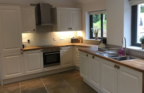 Loch Tay House | Wishing Well Cottage at Loch Tay & Hot Tub