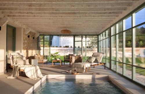 Caviedes House | Wishome-Villa de revista recién reformada, piscina climatizada