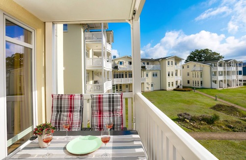 Gohren Apartment | With sea view and balcony, use of swimming pool and sauna - Sea view apartment 21