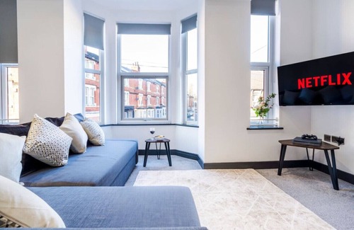 Forest Fields Apartment | Wiverton Apt #4 - Central Location - Free Parking