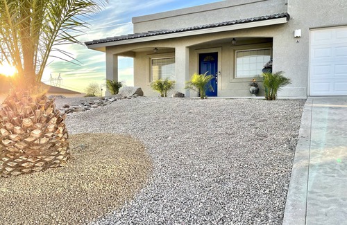 Lake Havasu City Villa | Wknd@Bernie's Private Villa includes enclosed Hot Tub room for Romantic Getaway!