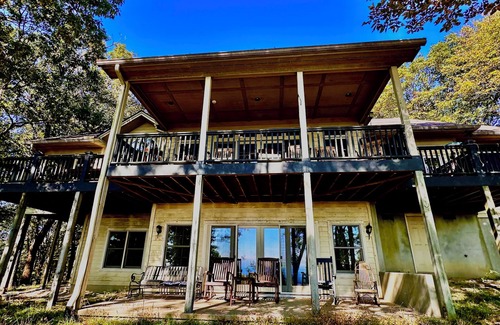 Rosman House | WNC’s Breathtaking Blue Ridge & Great Smokies meet the SC Jocassee Gorges