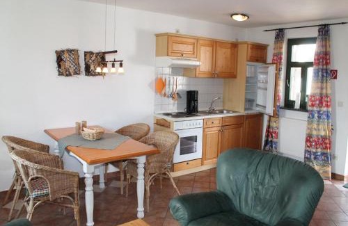 Dargun Apartment | Wohnung in Dargun mit Pool und Streichelzoo, cleaning included