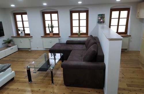 Pirna Apartment | Wohnung in Pirna in einer reizvollen Umgebung.