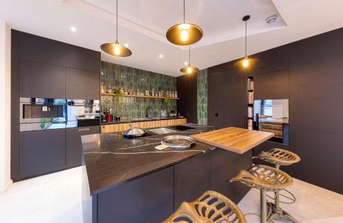 Matonge House | Wok Rooms