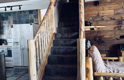 Lake Arrowhead Cabin | Wolves Den- Lakefront Cabin w/Private Hot Tub