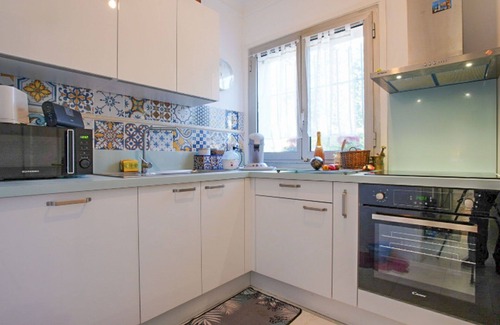 Mouans-Sartoux Villa | Wonderful private villa for 4 people with private pool, A/C, WIFI, TV, terrace and pets allowed