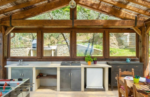 Castiglion Fiorentino House | Wonderful private villa for 6 guests with private pool, WIFI, TV, patio and pets allowed