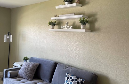 Tehachapi Apartment | Wonderful 2-bedroom apartment with AC in Tehachapi