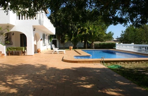 Moravit Villa | Wonderful and classic villa in Moraira, on the Costa Blanca, Spain with private pool for 10 persons