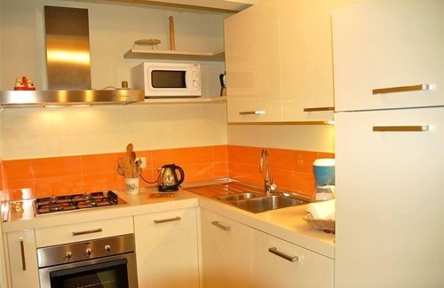 Lucca Historical Center Apartment | Wonderful Anfiteatro Square Apartment Inside the Walls