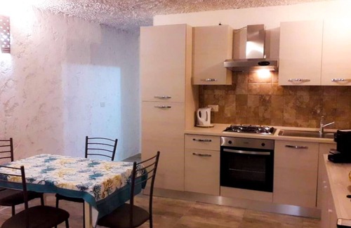 Alghero Apartment | Wonderful apartment in villa 2/3 pax near Alghero