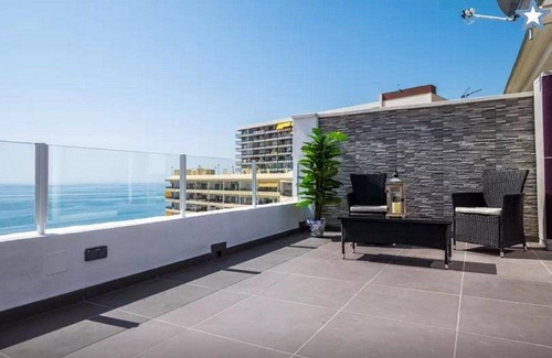 Torremolinos House | Wonderful beach front bungalow