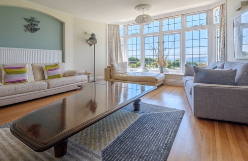 Exmouth House | Wonderful Beachside house sleeps 20 with Watersports, hot tub and swimming pool