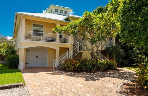 Bonita Springs Apartment | WONDERFUL BONITA SPRINGS VACATION RETREAT-BEAUTIFUL STUDIO W/PRIVATE HEATED POOL