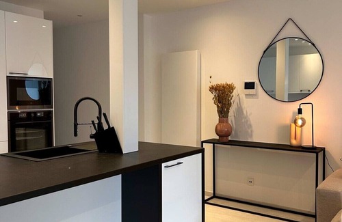 Zuid Apartment | Wonderful central 2BR Ghent apt w/view on Leie