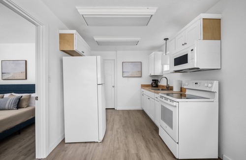 Rockaway Beach Condo | Wonderful Coastline Setting, Pet Friendly, Seconds to Beach, Community Fire-Pit, Volleyball - Unit 1
