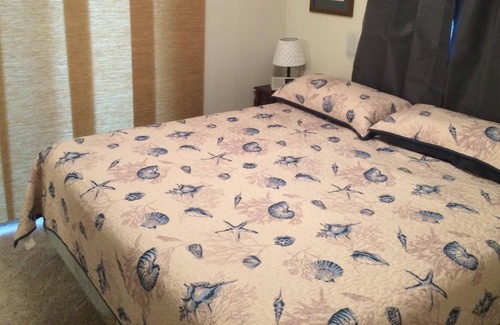Duck Cottage | Wonderful Cottage Just Steps From The Ocean!