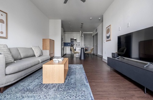 Govalle Apartment | Wonderful East Austin 1BR w/Deck & W/D, nr Shops & Dining, by Blueground