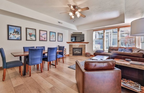 South Snyderville Basin House | Wonderful Family Ski Retreat with Free Transit to Lifts