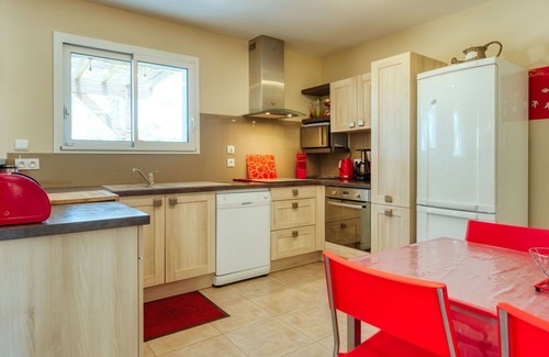 Vendays-Montalivet House | Wonderful private villa for 7 guests with A/C, WIFI, TV, patio and pets allowed