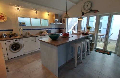 Noirmoutier-en-l'Ile House | Wonderful stylish 3* Beach house just 30m from seashore, Noirmoutier, France