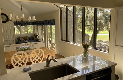 Palmetto Dunes Villa | Wonderful Golf Views! Privacy, Pets, 1/2 mile to Beach, Renovated. 5Star Reviews