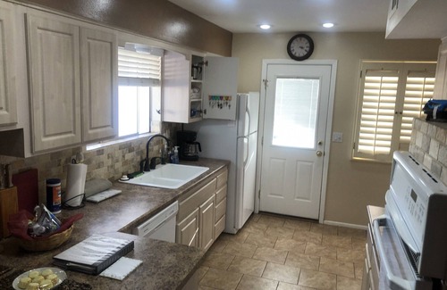 Sun City House | Wonderful Golf View! Golf Course Home, 2 blocks from Fairway recreation center.