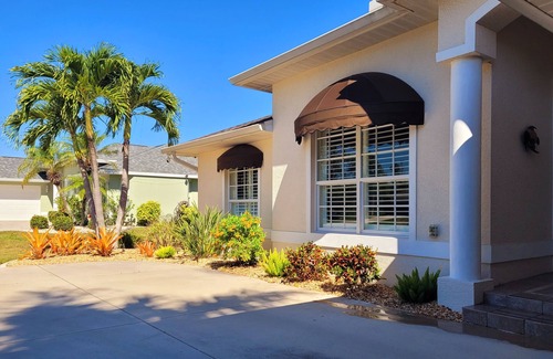 Port Charlotte House | Wonderful Home with HEATED Spa and Pool in quiet neighborhood