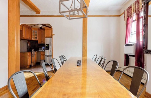 Queens House | Wonderful House in Long Island City, comforting and spacious near to Manhattan