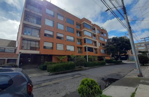 Usaquen Ski Chalet | Wonderful House so close to the Mall Unicentro