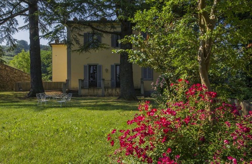 Serravalle Pistoiese Villa | Wonderful private villa for 16 guests with private pool, WIFI and TV