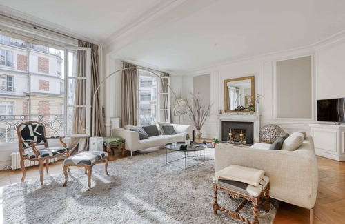 Quartier du Gros-Caillou Apartment | Wonderful & Large Flat in the 7th - Eiffel Tower