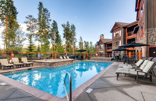 Four O'Clock House | Wonderful mountain home with ski-in/ski-out access - shared resort amenities