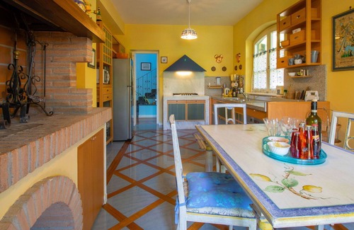 San Lorenzo Nuovo Villa | Wonderful private villa with private pool, WIFI, A/C, hot tub, TV, terrace and pets allowed